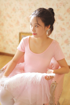 高斯奥特曼免费观看